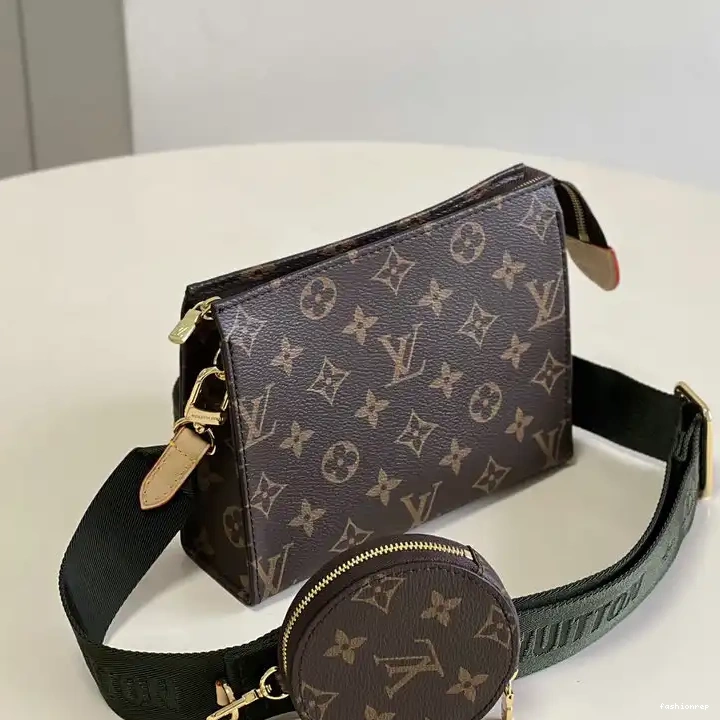 Fashionrep 2204YA0041 Bag LV 0716